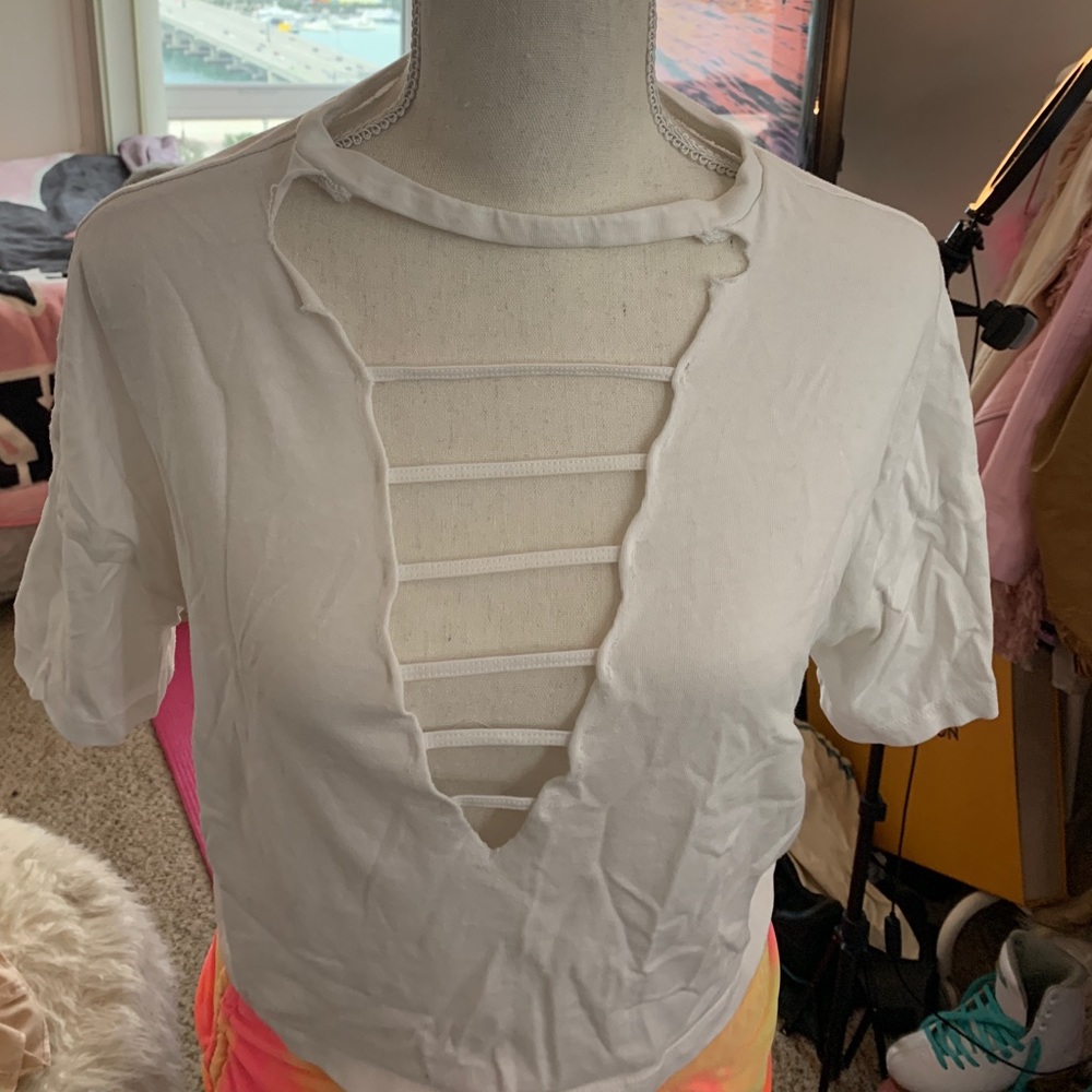 White crop top